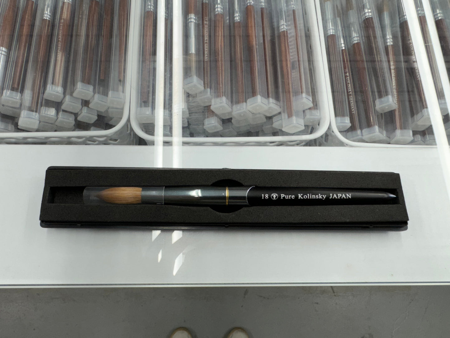 BLACK PURE KOLINSKY BRUSH