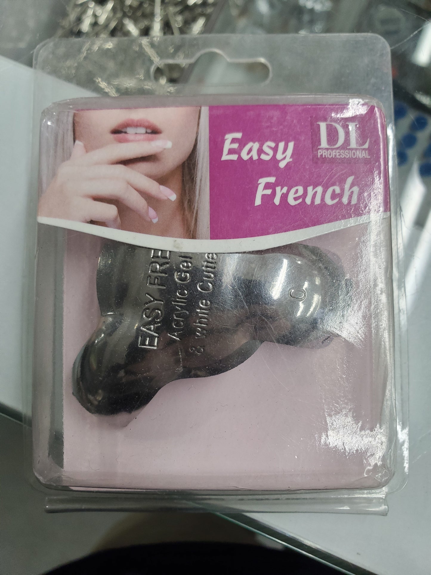 Máy cắt màu hồng