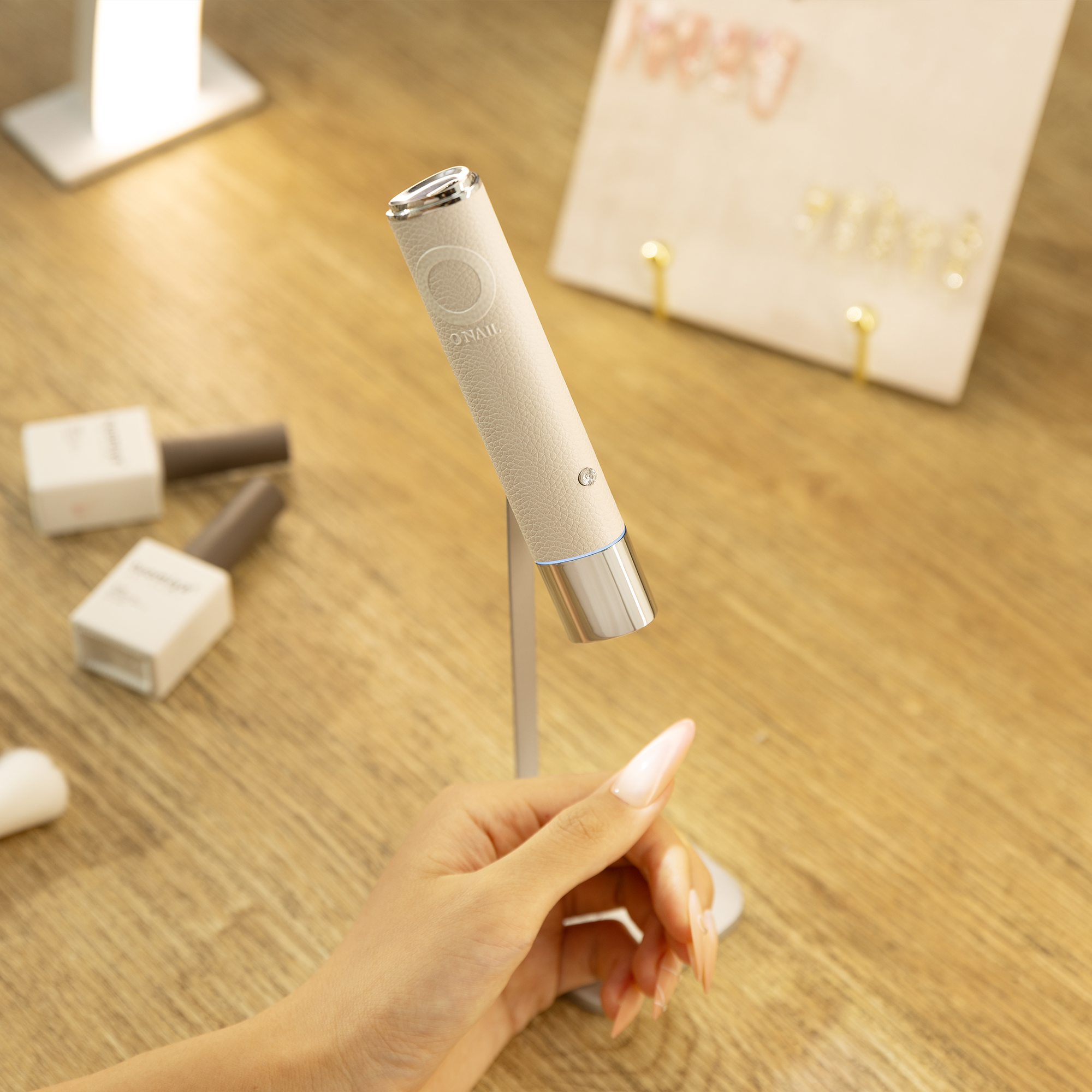 O Nail Mini Lamp White