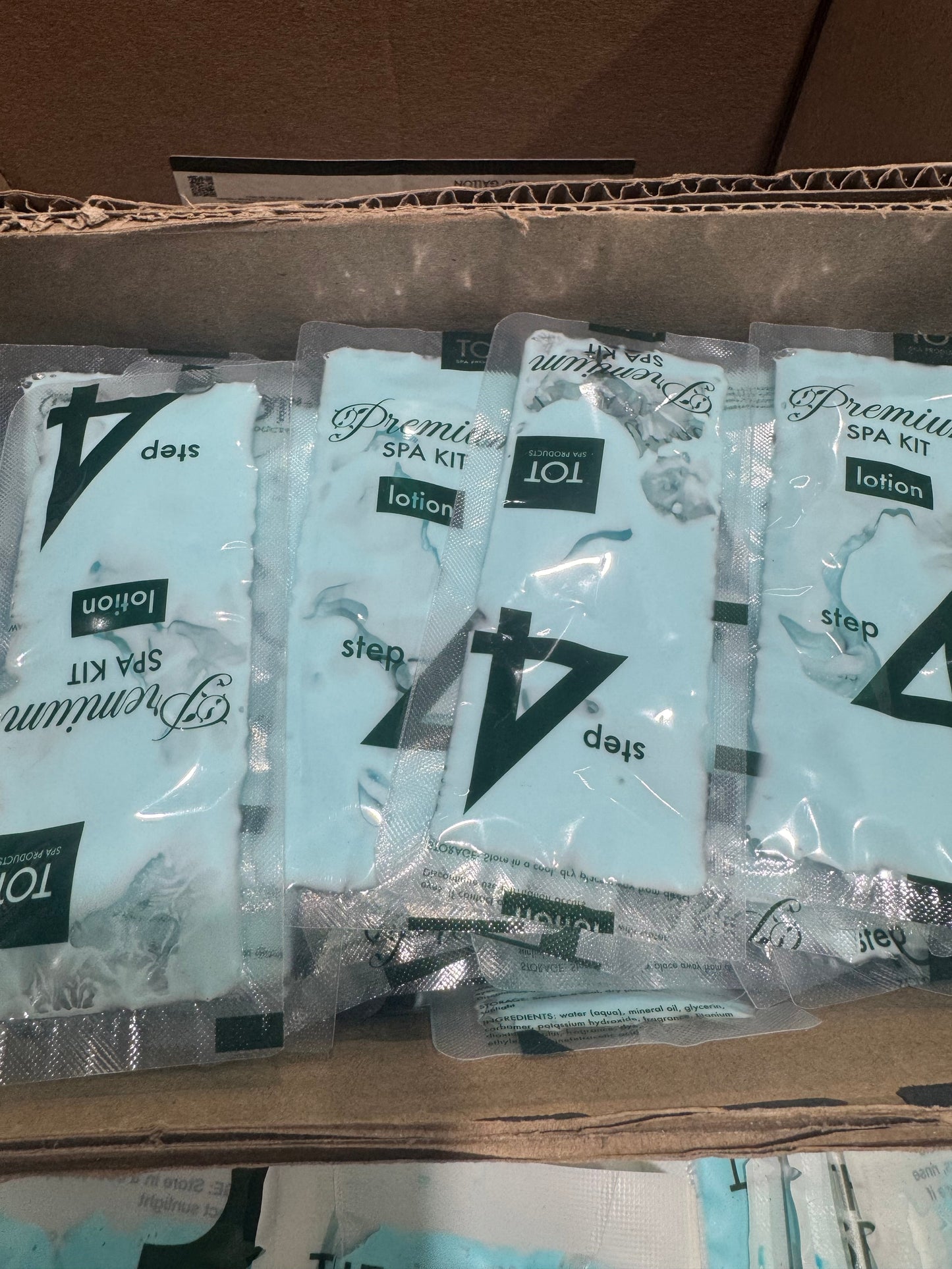 TOT SPA MASSAGE LOTION POUCH 0.4 OZ (300 PC)