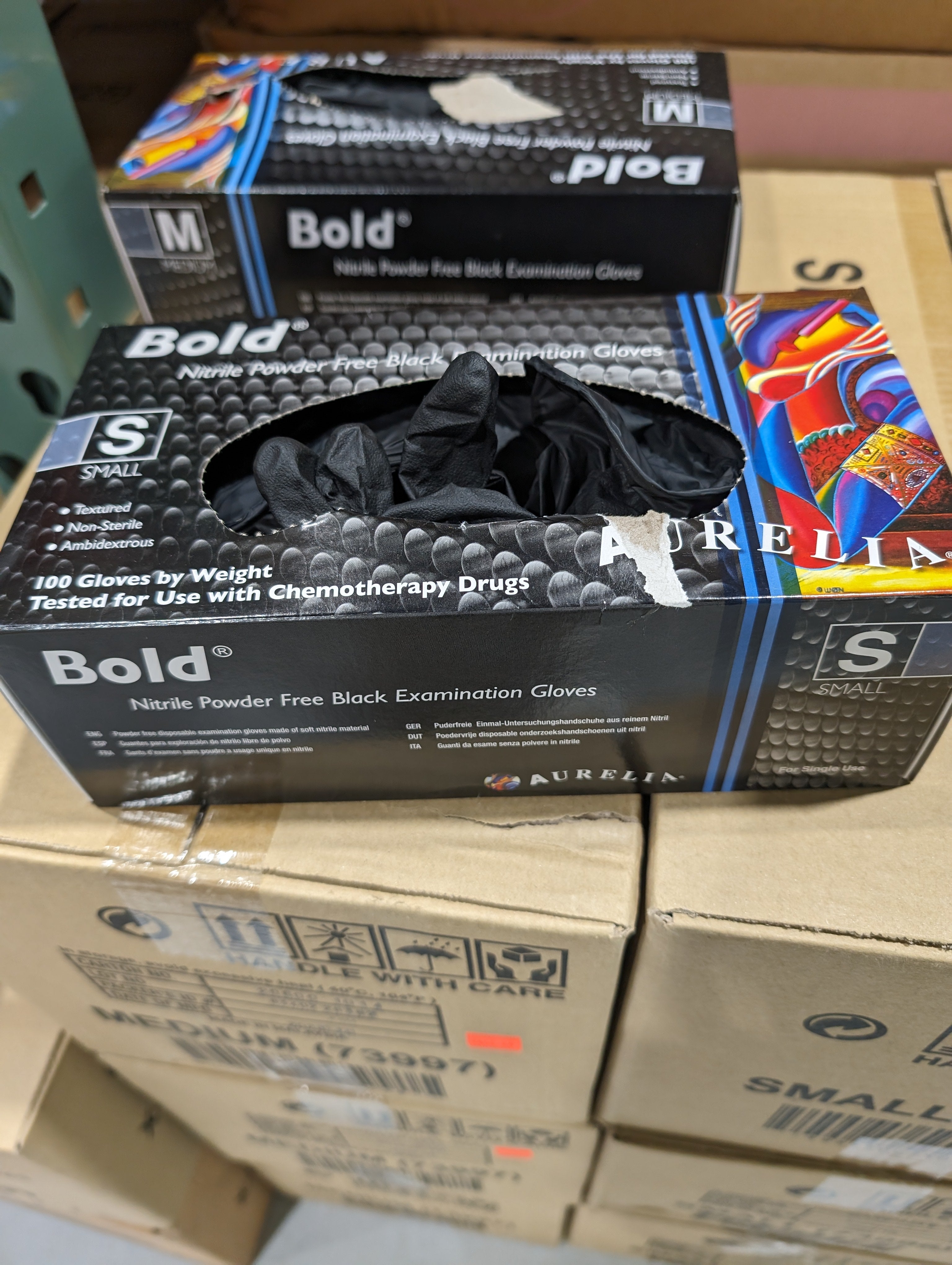 Găng tay khám bệnh màu đen không bột Nitrile BOLD (1000 chiếc)