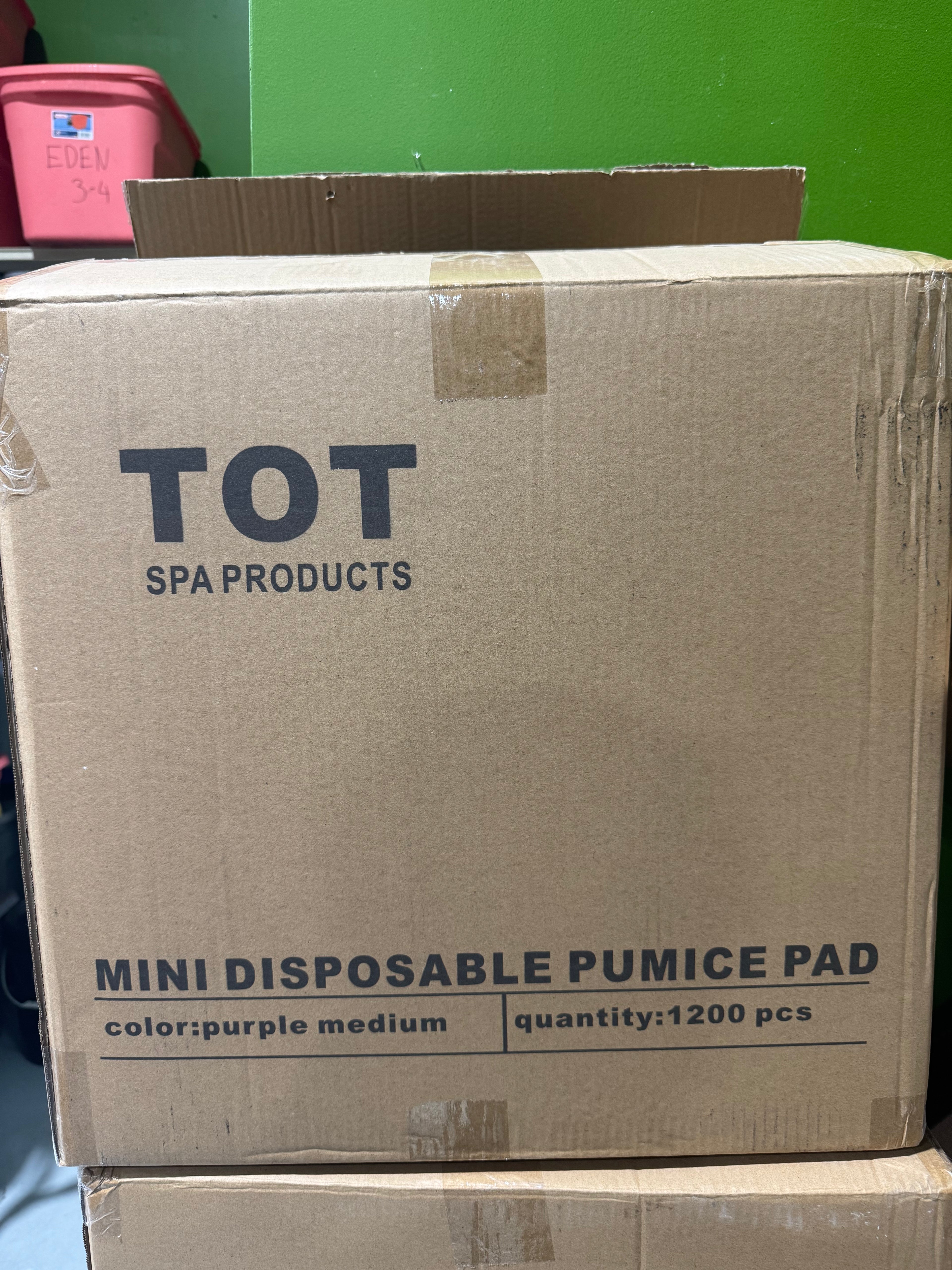 TOT DISPOSABLE MINI PUMICE PAD (BOX-300/1200PCS)